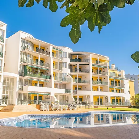 Apartment Primavera I1 *